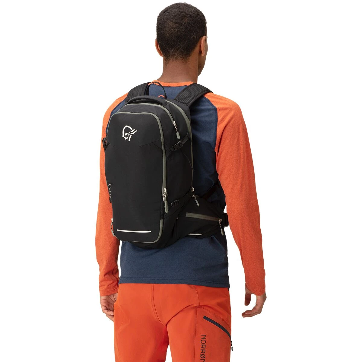 Norrona Econyl 18L Pack 8 Norrona Econyl 18L Pack - Image 8