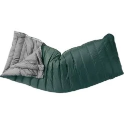 Rab Outpost 300 Sleeping Bag: 40F Down -Outdoor Sports Store PIN D1